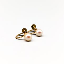 Aretes de perla en oro 18K 2.03g 15mm