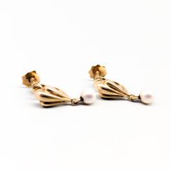 Aretes de perla en Oro 18K 2.08g 18mm