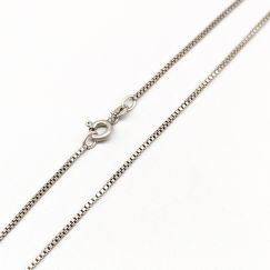 42cm Cadena de caja de plata S830 2.3g