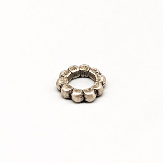 Pandora pieza central con puntos S925 0.47g 8mm