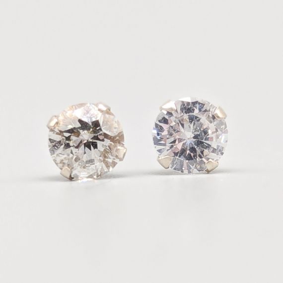Aretes de plata con piedra blanca S925 0.52g 4mm